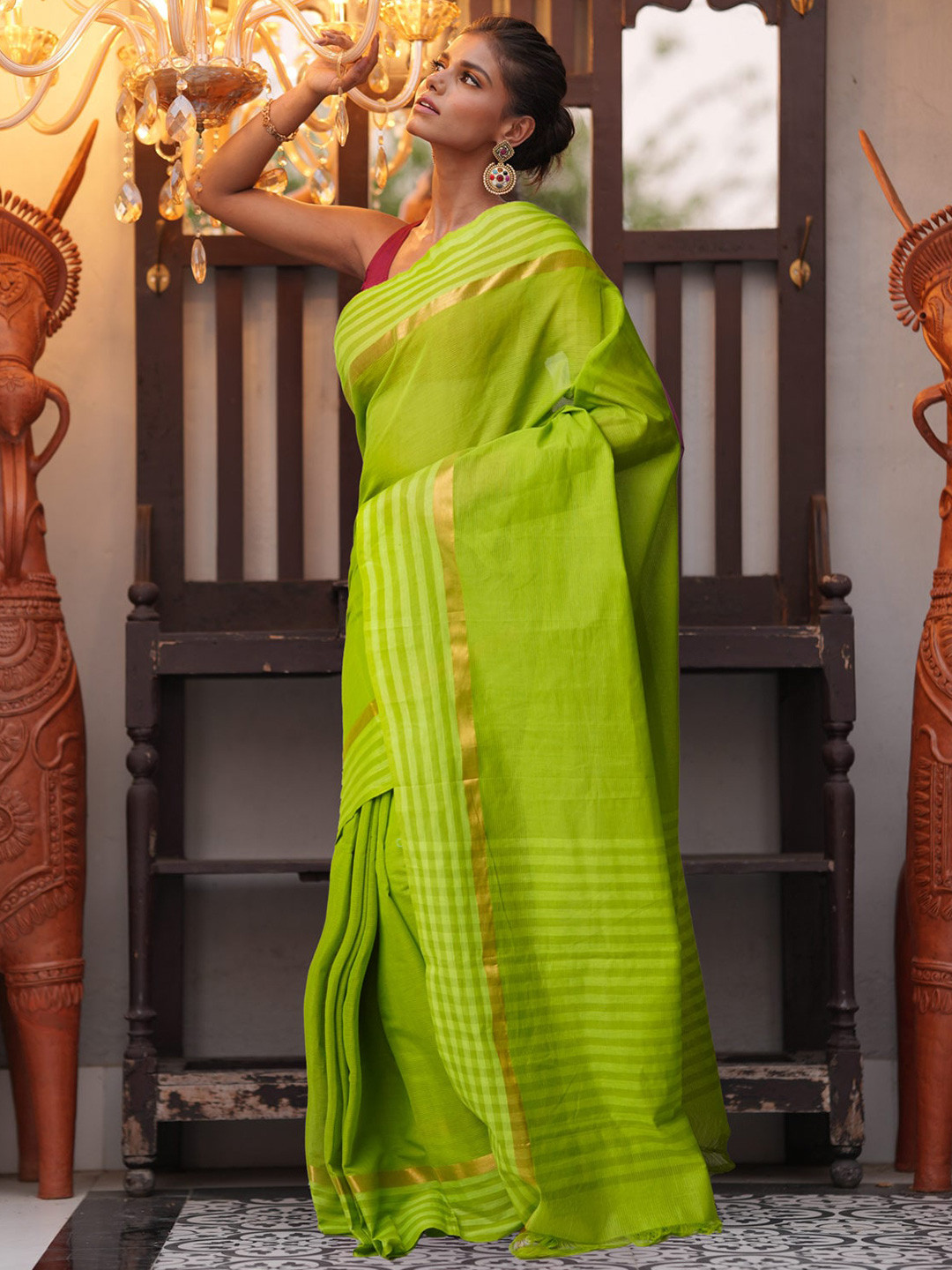 

Unnati Silks Striped Zari Pure Cotton Mangalagiri Saree, Green