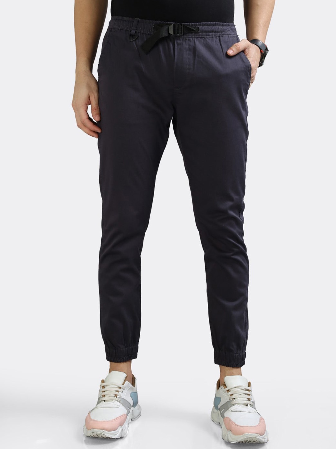 

BADMAASH Men Slim Fit Mid Rise Cotton Joggers, Blue