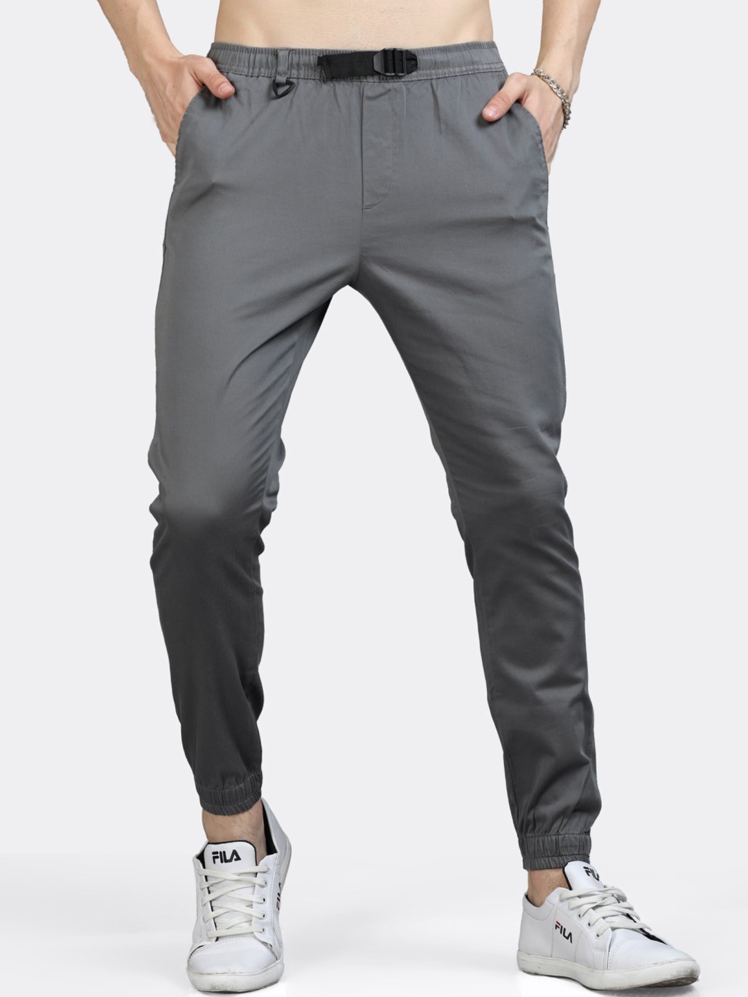 

BADMAASH Men Slim Fit Mid-Rise Cotton Joggers, Grey