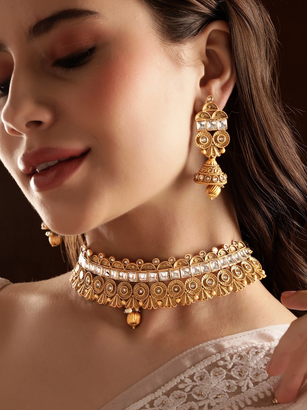 

Rubans Gold Plated Stones Studded Jewellery Set