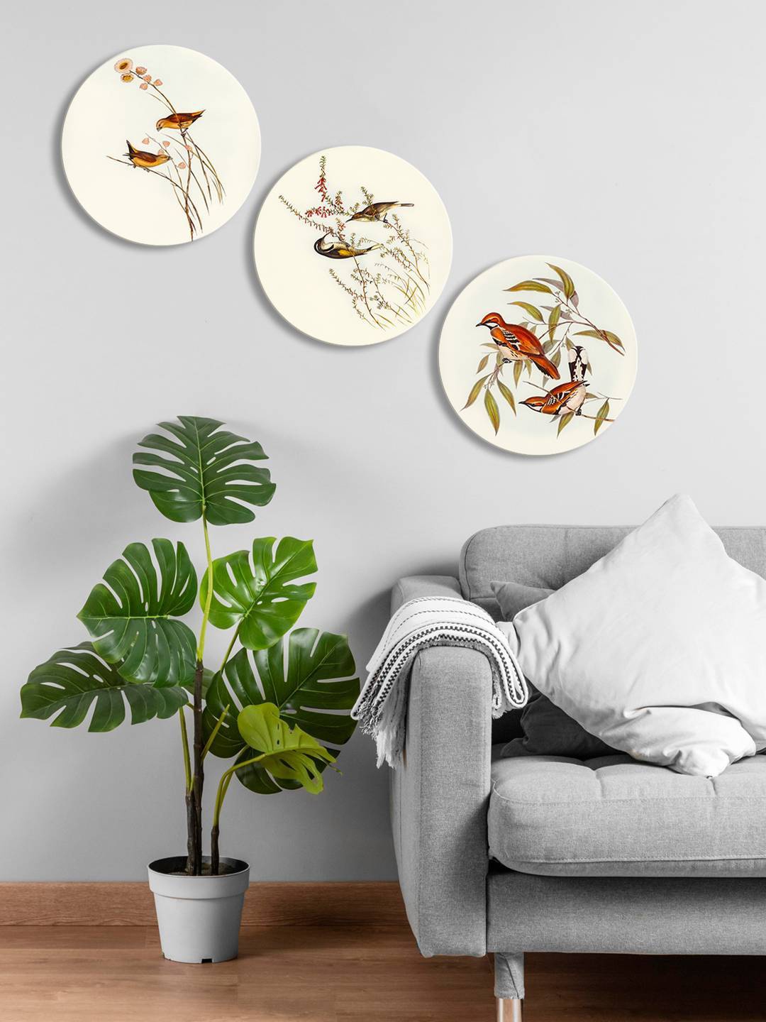 

999Store 3 Pieces Beige & Tan Brown Round Birds Painting Wall Art
