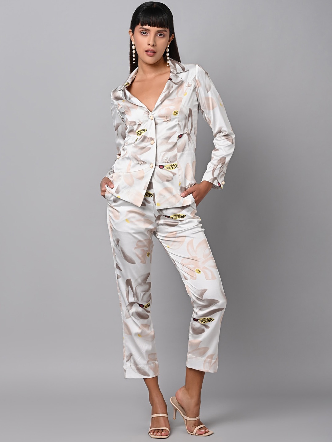 

Justin Whyte Printed Coat With Trousers Co-Ords, White