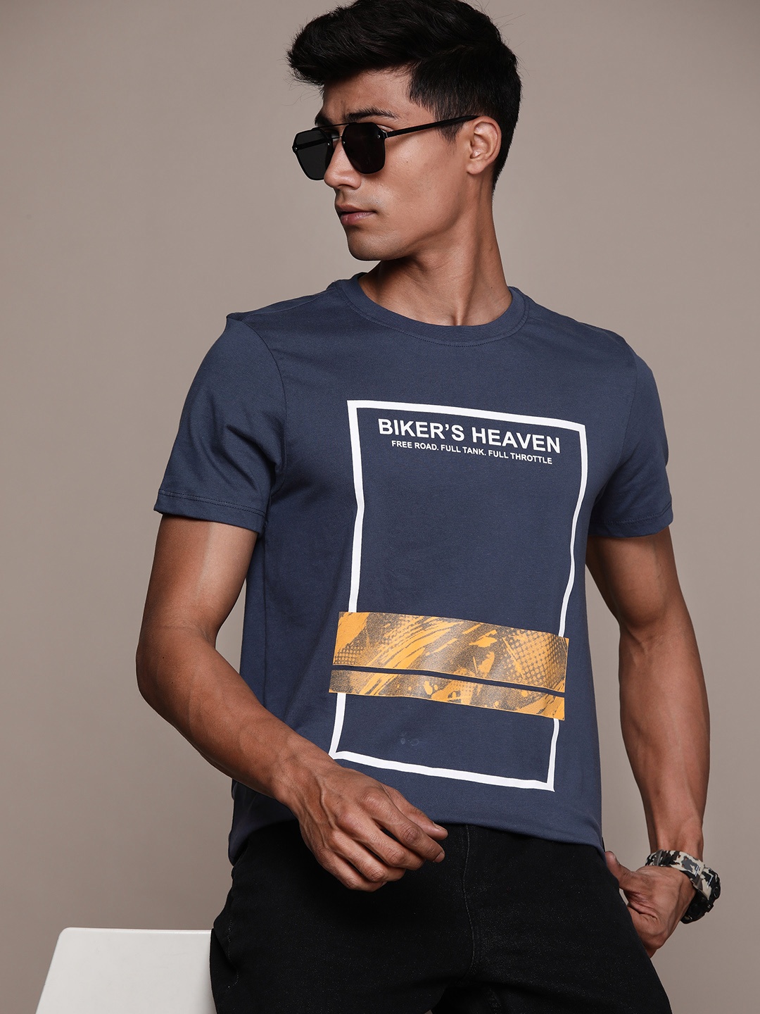 

The Roadster Lifestyle Co. Men Typography Printed Pure Cotton T-shirt, Navy blue