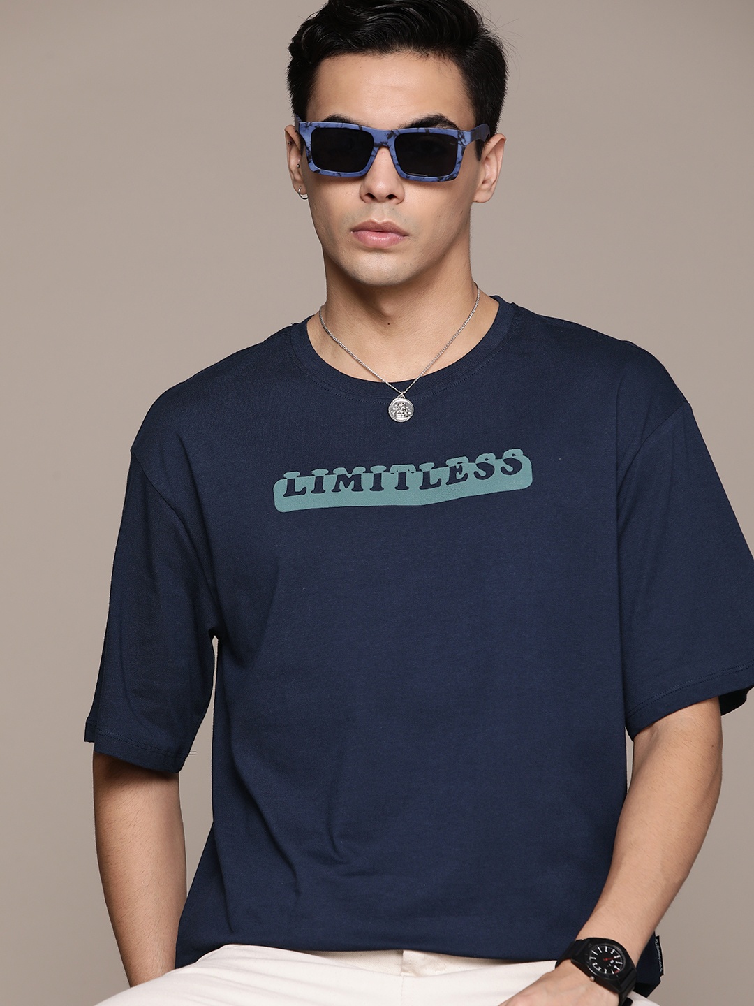 

The Roadster Lifestyle Co. Oversized Fit Printed Drop-Shoulder Sleeves Pure Cotton T-shirt, Navy blue