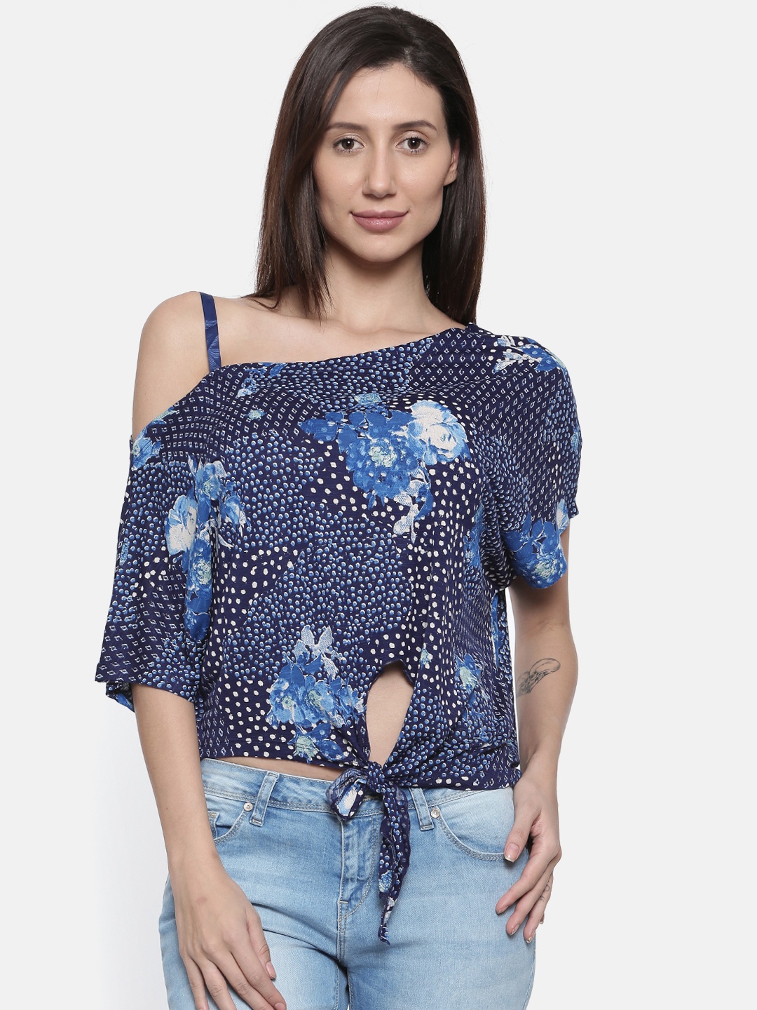 

Lee Cooper Women Navy Printed Top, Navy blue