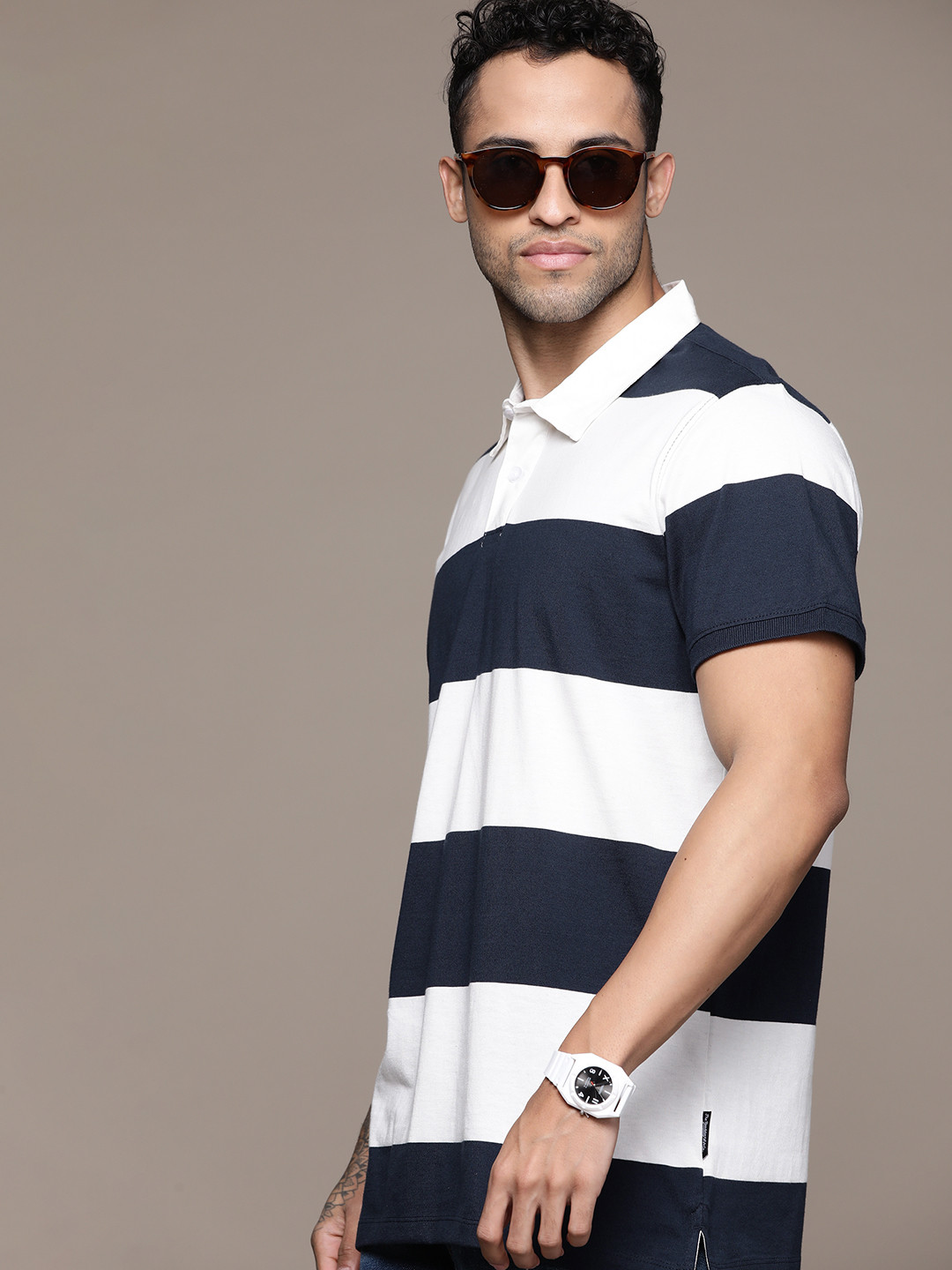 

The Roadster Lifestyle Co. Striped Polo Collar T-shirt, White