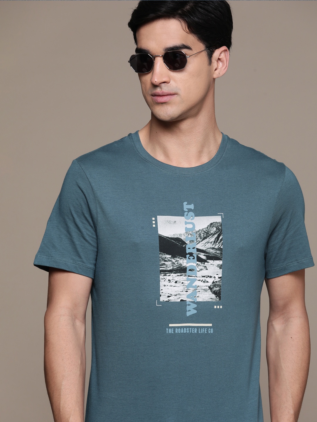 

The Roadster Lifestyle Co. Men Printed Pure Cotton T-shirt, Blue