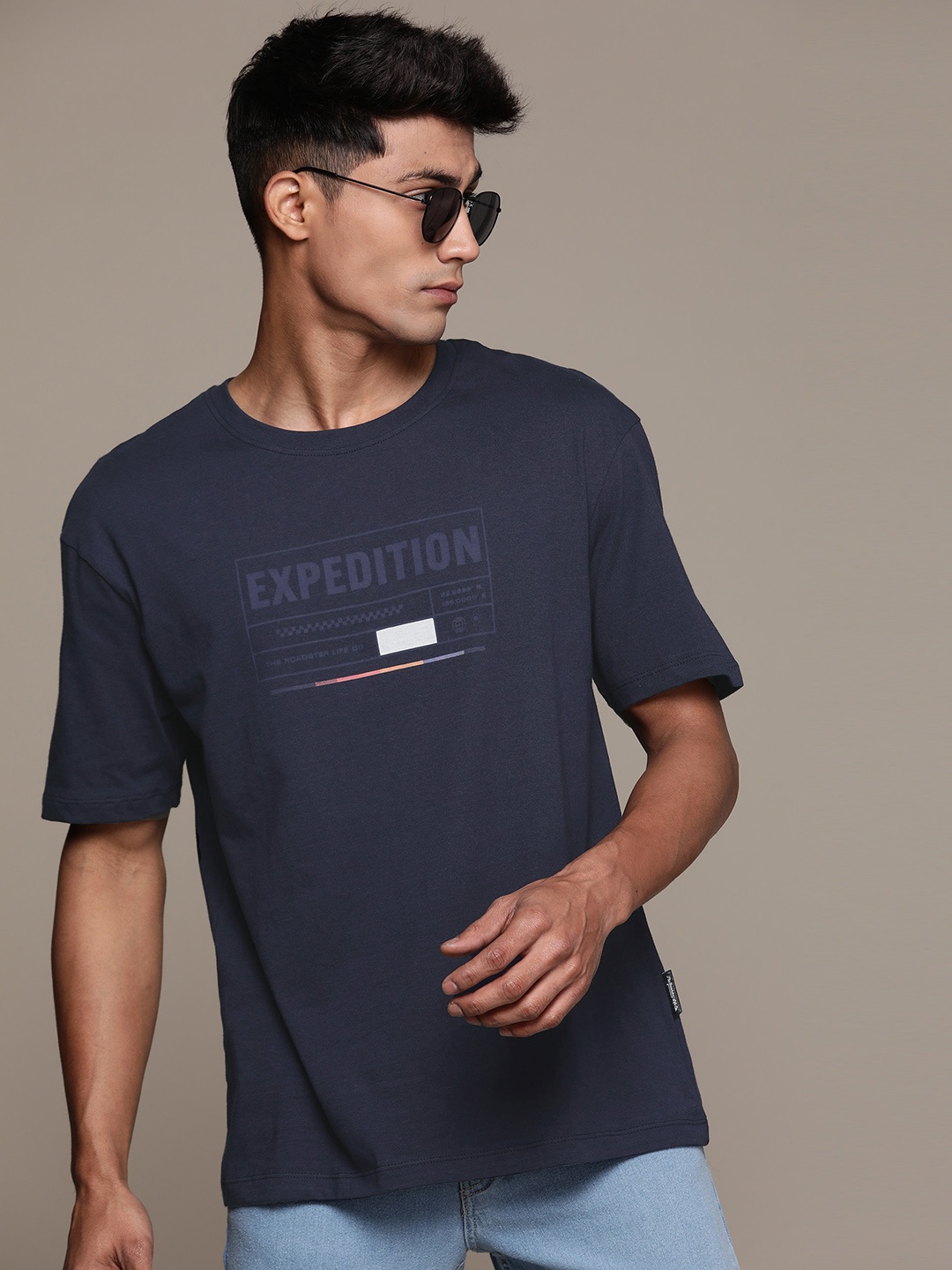 

Roadster Men Typography Printed Pure Cotton T-shirt, Navy blue