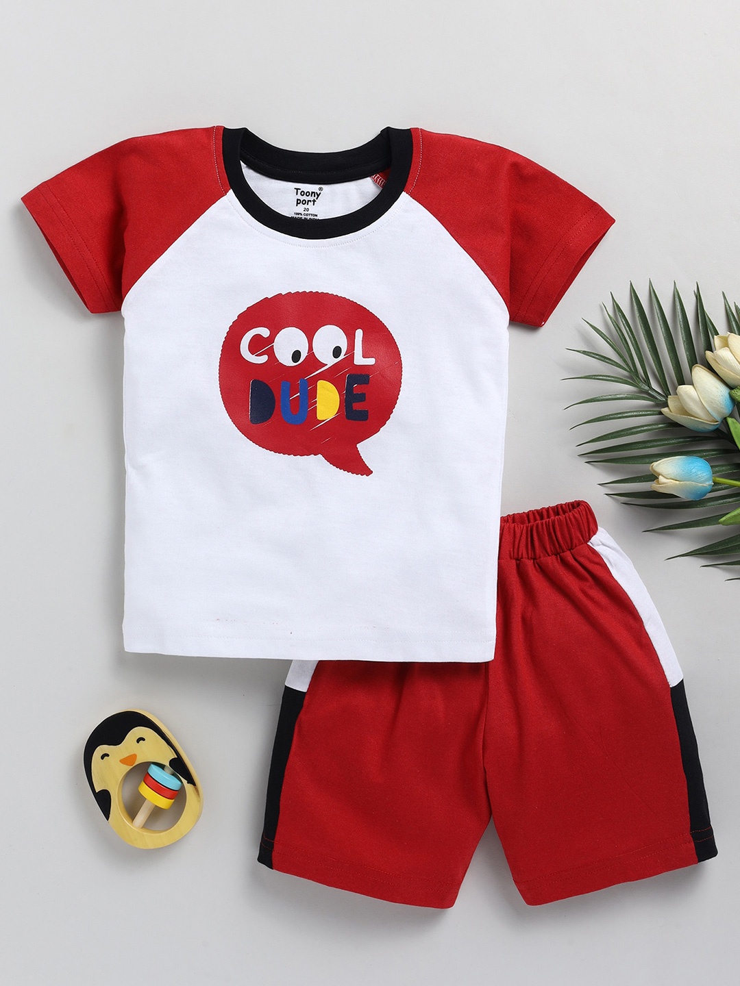 

Toonyport Boys Typography Printed T-shirt with Shorts, Red