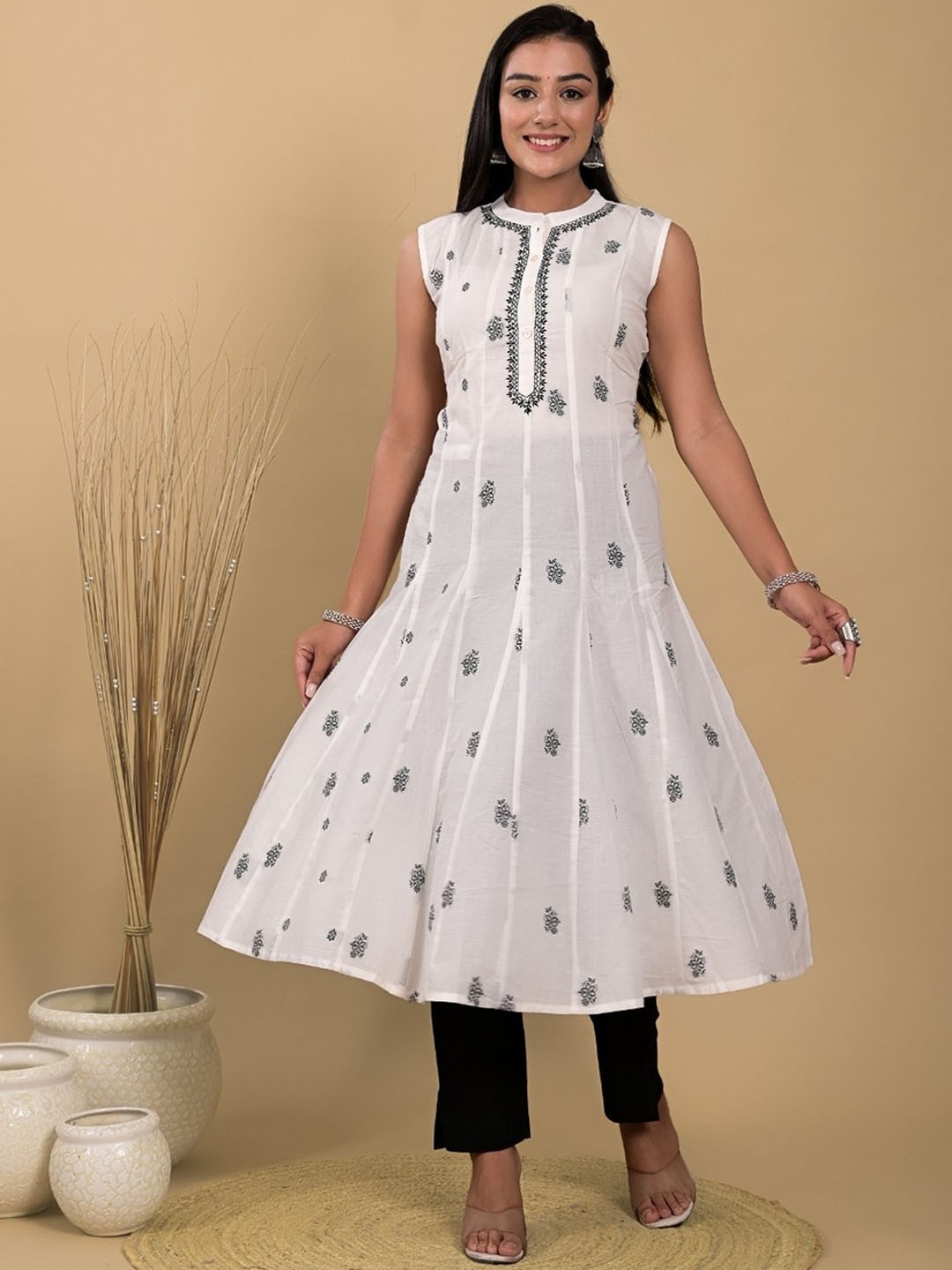 

Sangria Floral Printed Mandarin Collar Thread Work Anarkali Kurtas, White