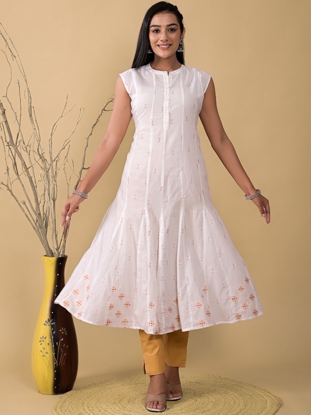

Sangria Woven Design Panelled Cotton A-line Kurta, White