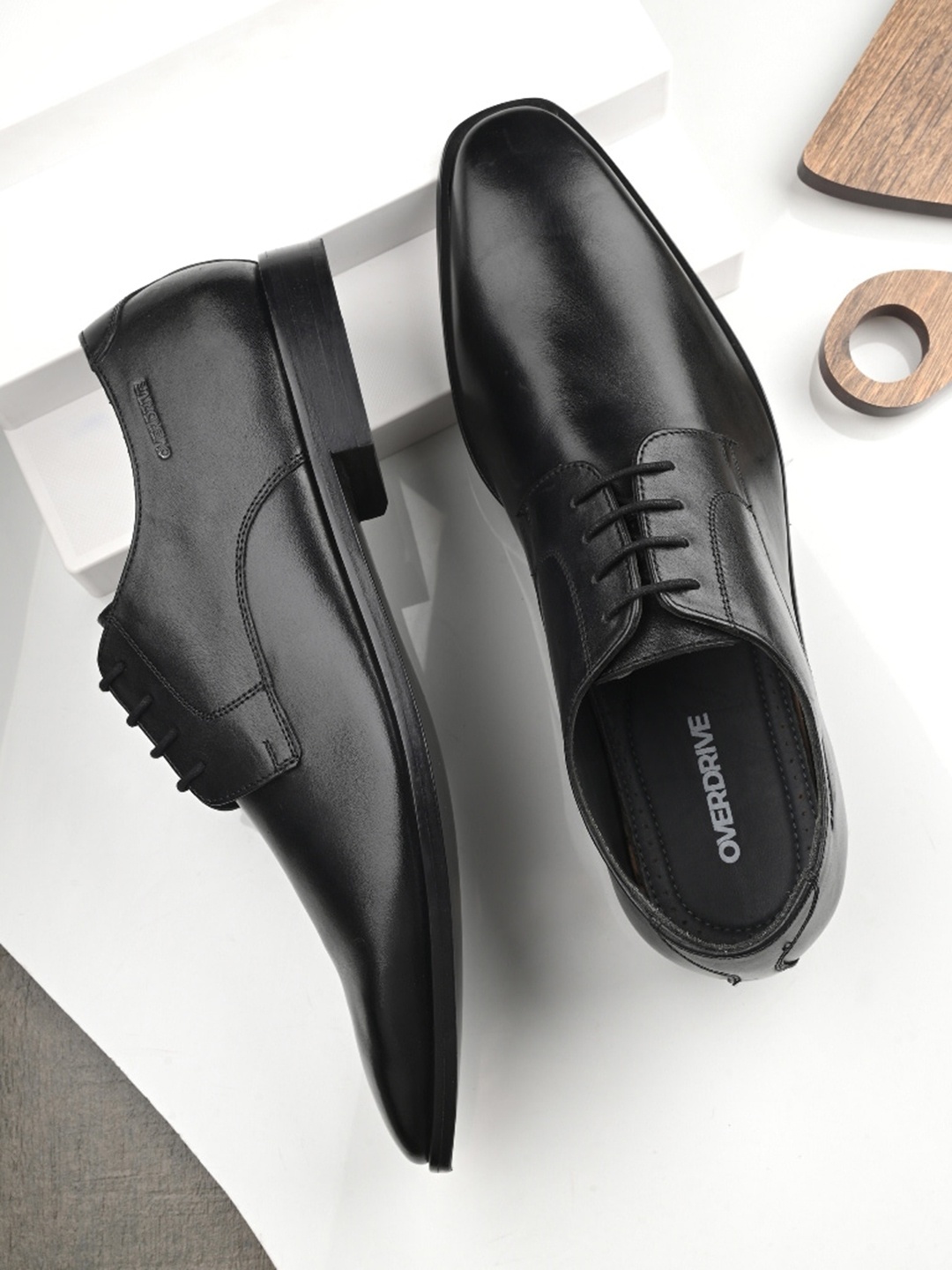 

Overdrive Men Leather Formal Derbys, Black