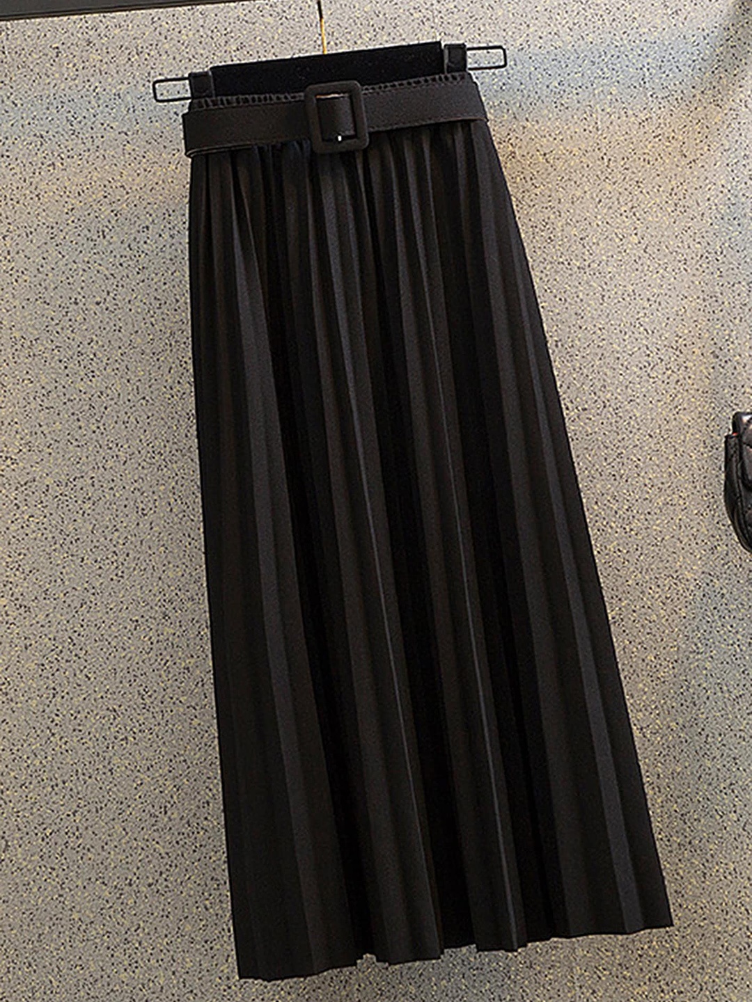 

LULU & SKY Accordion Pleats Maxi Skirts, Black