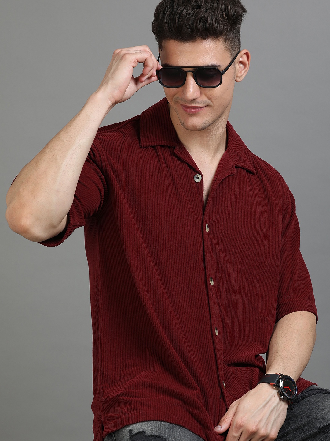 

HERE&NOW Oversized Corduroy Spread Collar Short Collar Casual Shirt, Maroon