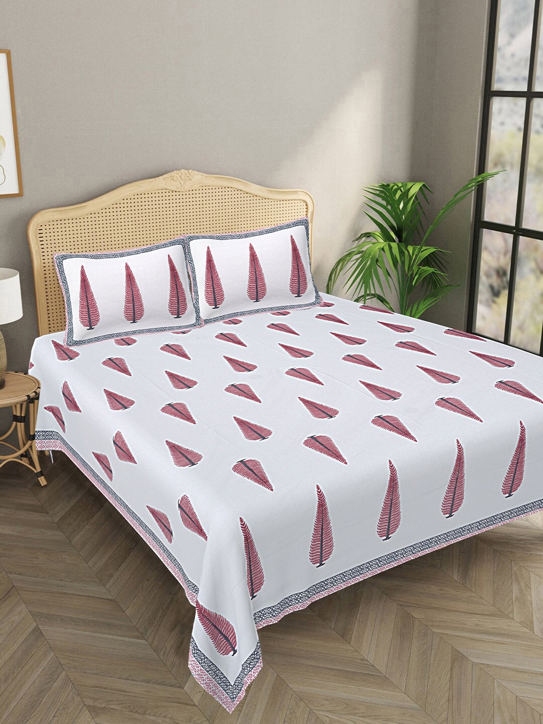 

LIVING ROOTS White Ethnic Motifs Pure Cotton 300 TC Flat King Bedsheet & 2 Pillow Covers