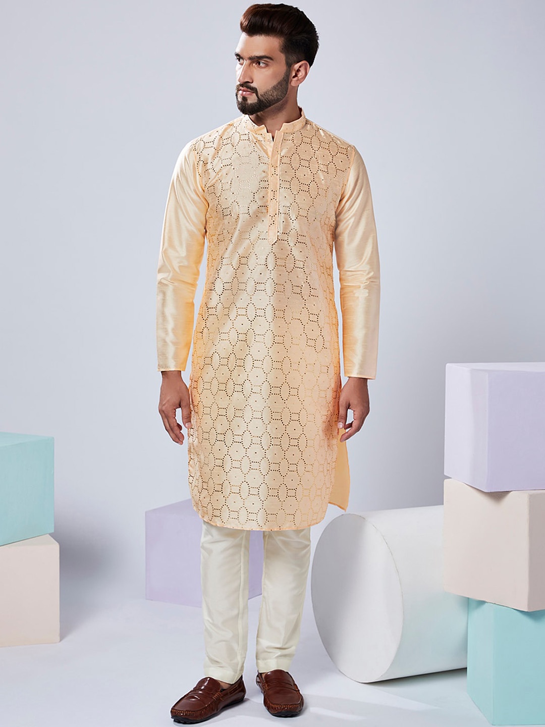 

KISAH Sequinned Embellished Mandarin Collar Regular Kurta With Trousers, Nude