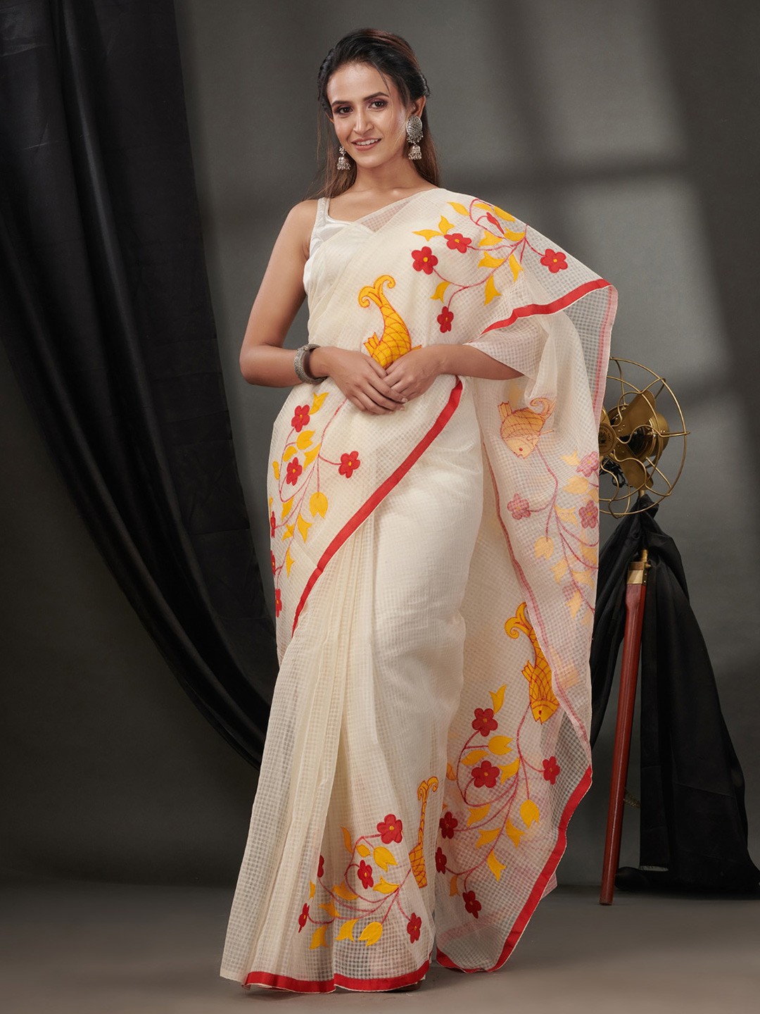 

Charukriti Ethnic Motifs Embroidered Kota Saree, White