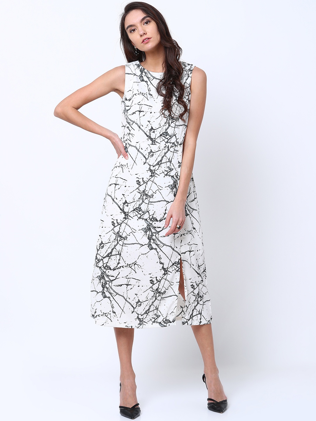 

Tokyo Talkies Women White & Black Printed A-Line Dress
