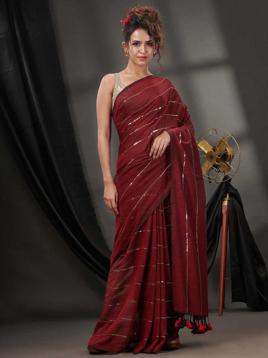 

Charukriti Striped Embellished Sequined Pure Cotton Saree, Maroon