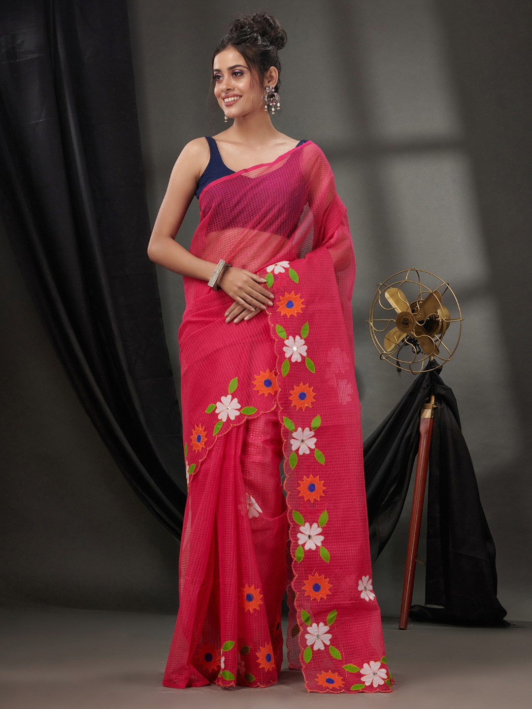 

Charukriti Woven Design Kota Saree, Fuchsia