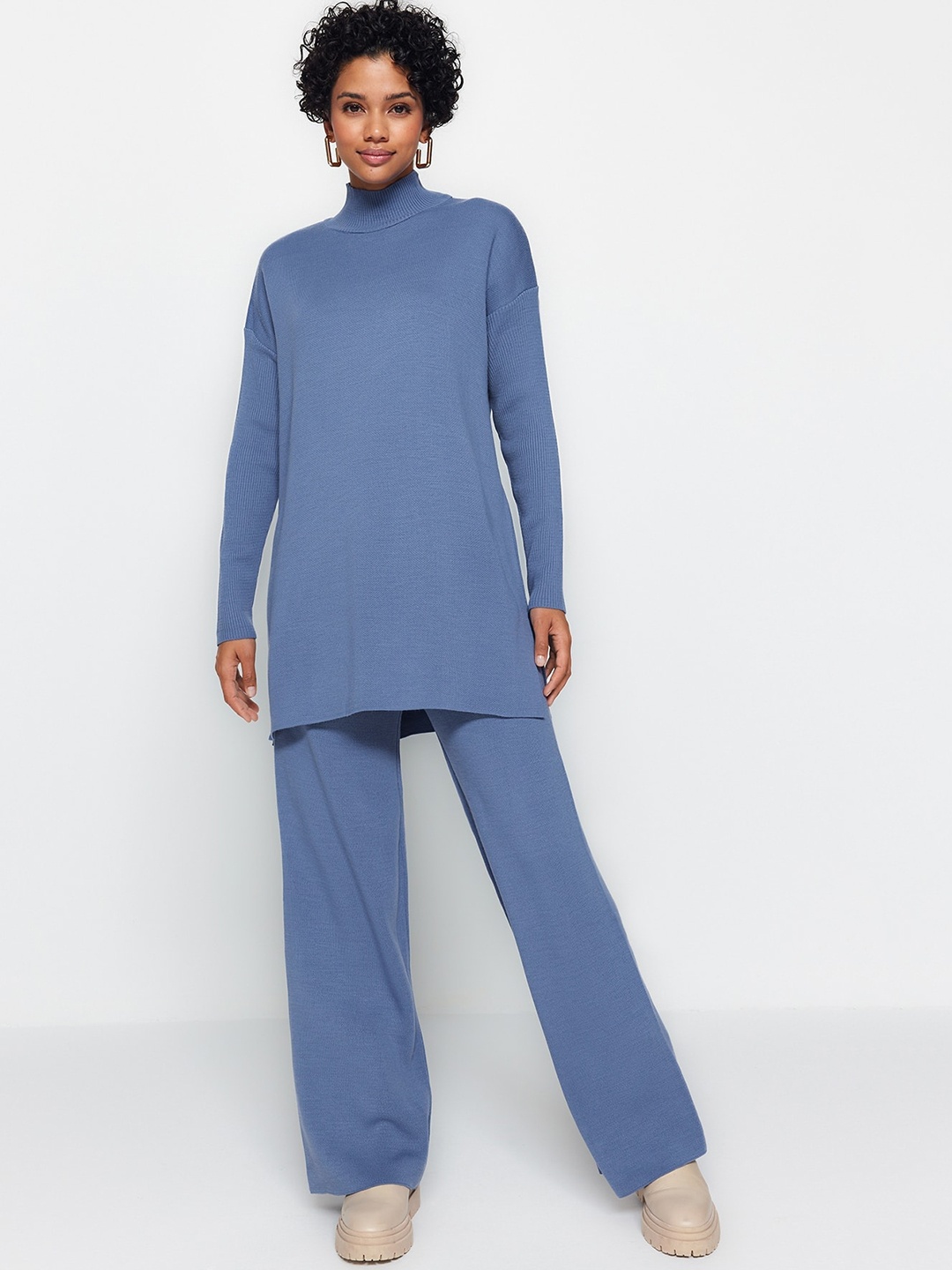 

Trendyol High-Neck Acrylic Tunic With Trousers, Blue