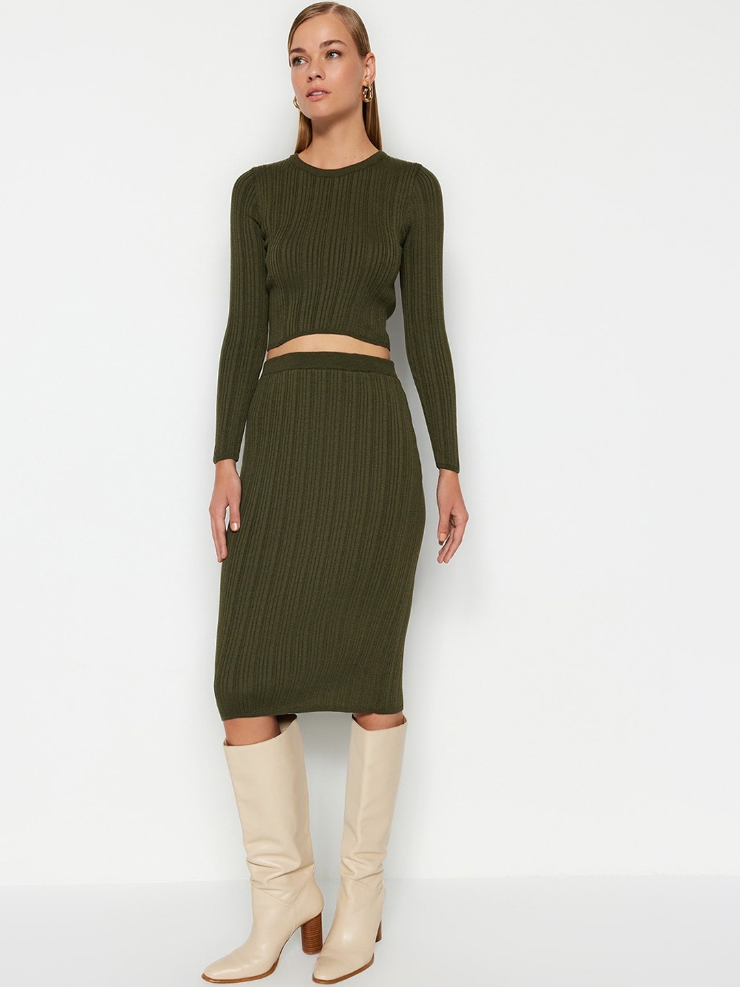 

Trendyol Self Design High Neck Crop Top With Skirt Co-Ords, Olive