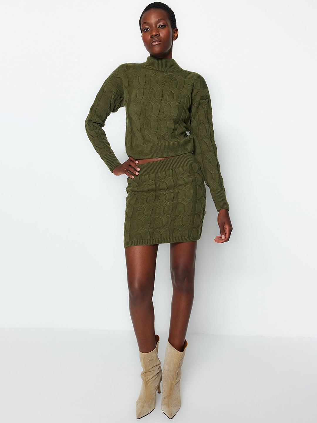 

Trendyol Self Design High Neck Sweater With Skirt, Green
