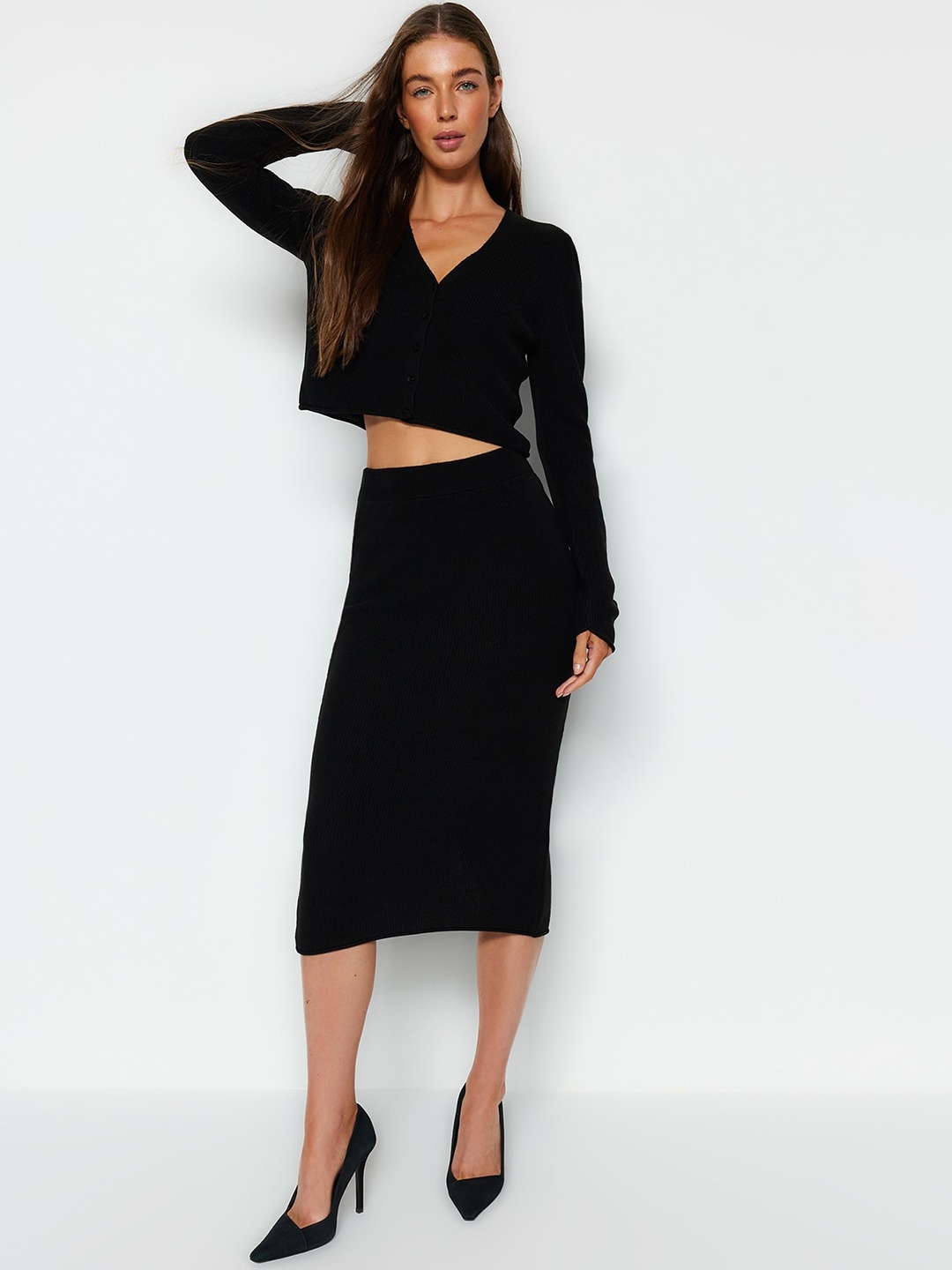 

Trendyol V Neck Acrylic Top With Skirt, Black