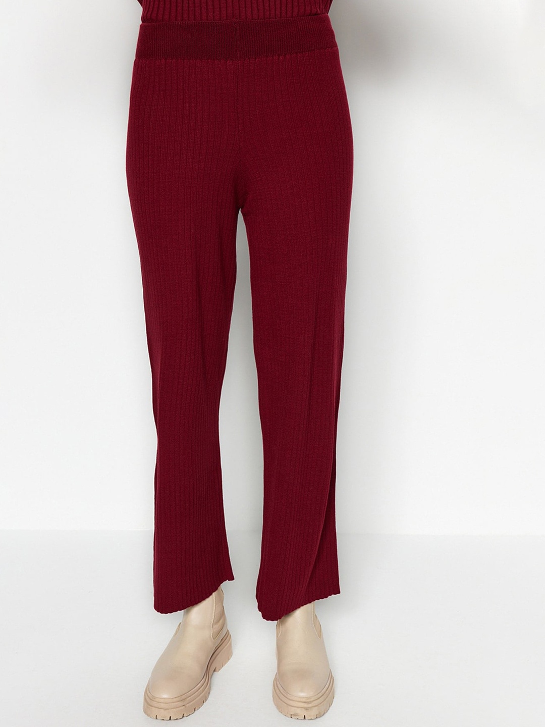 

Trendyol Striped Round Neck Sweatshirt With Trousers Co-Ords, Maroon