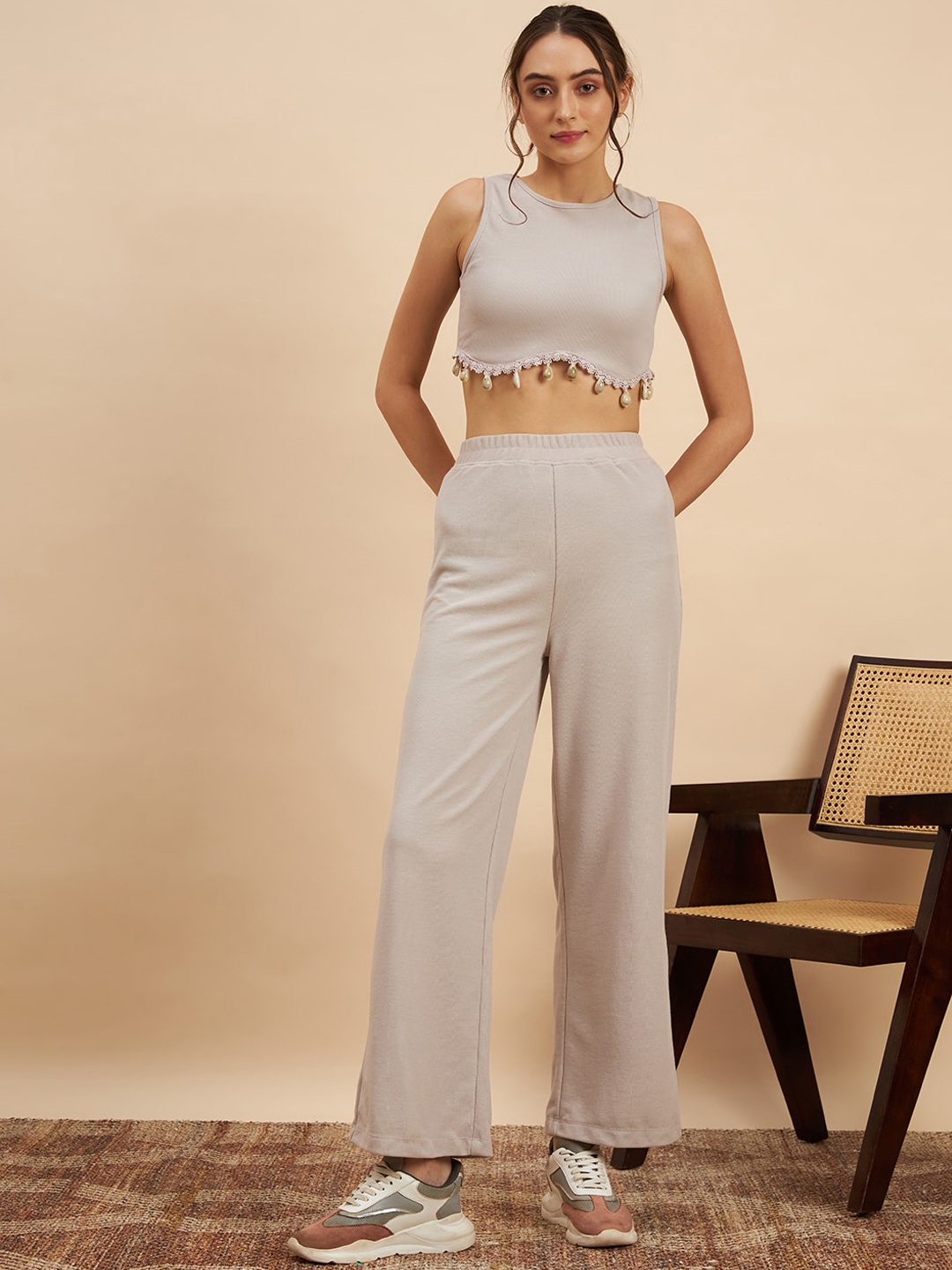 

KASSUALLY Round Neck Sleeveless Crop Top With Trouser, Grey