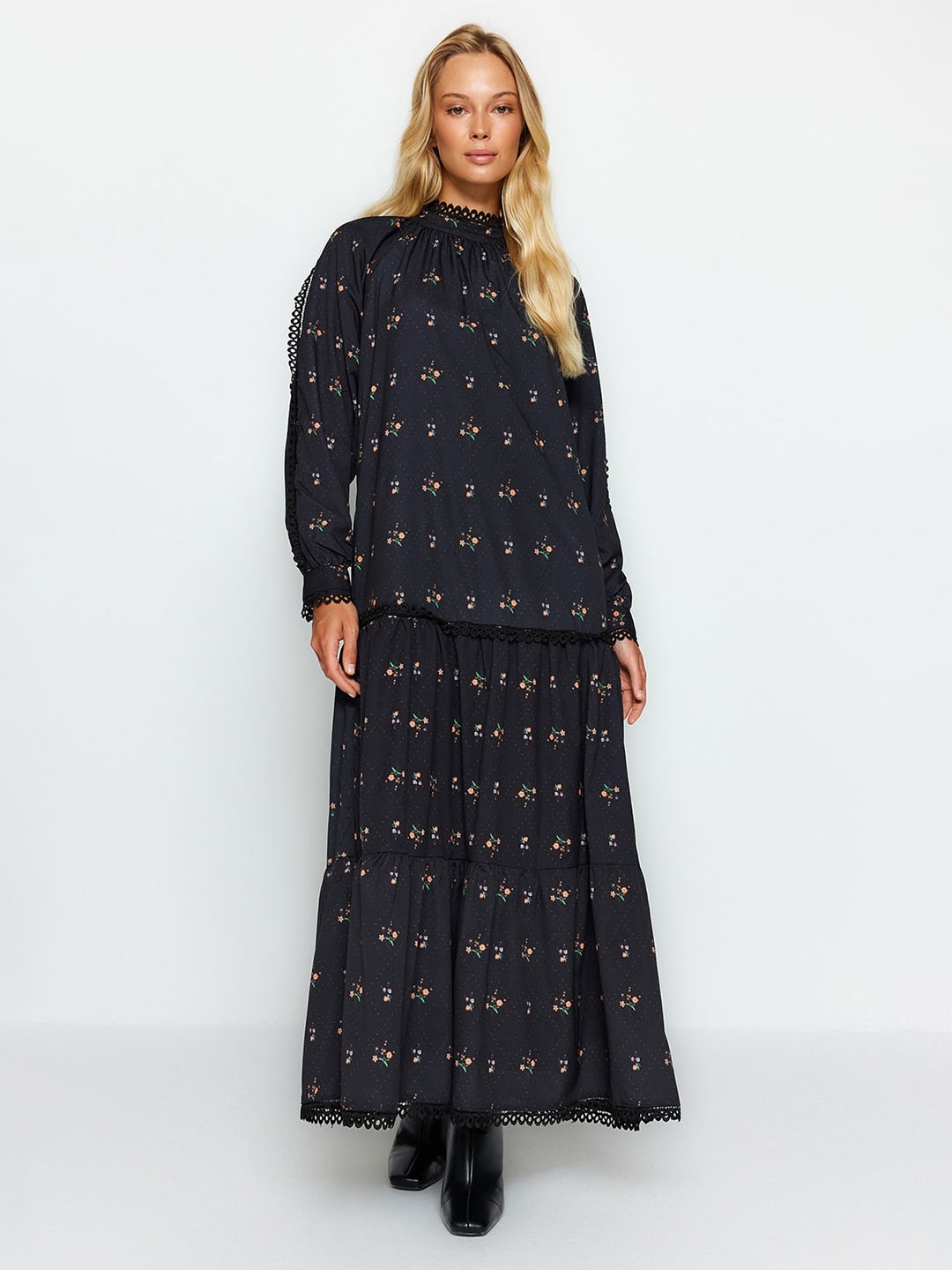 

Trendyol Floral Printed High Neck Dress, Navy blue