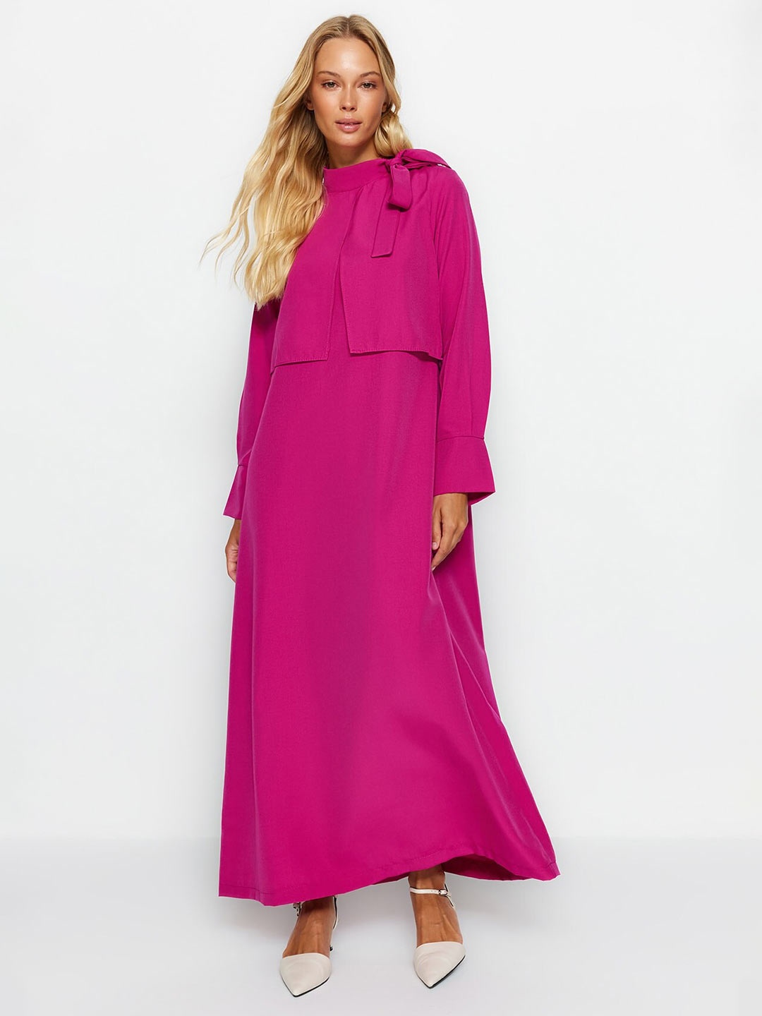 

Trendyol Tie-Up Neck Maxi Dress, Pink