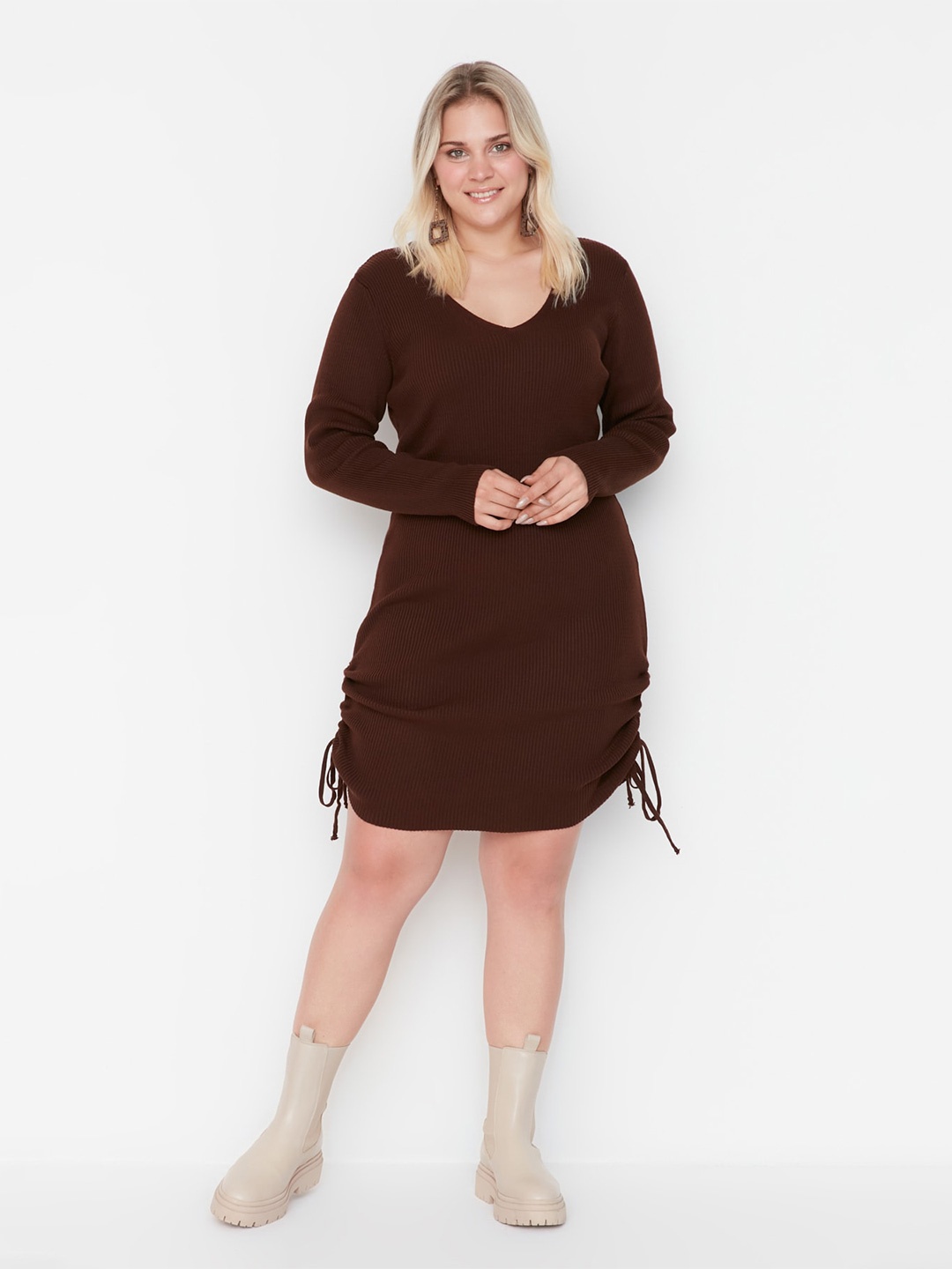 

Trendyol V-Neck Ribbed Knitted Ruched A-Line Dress, Brown