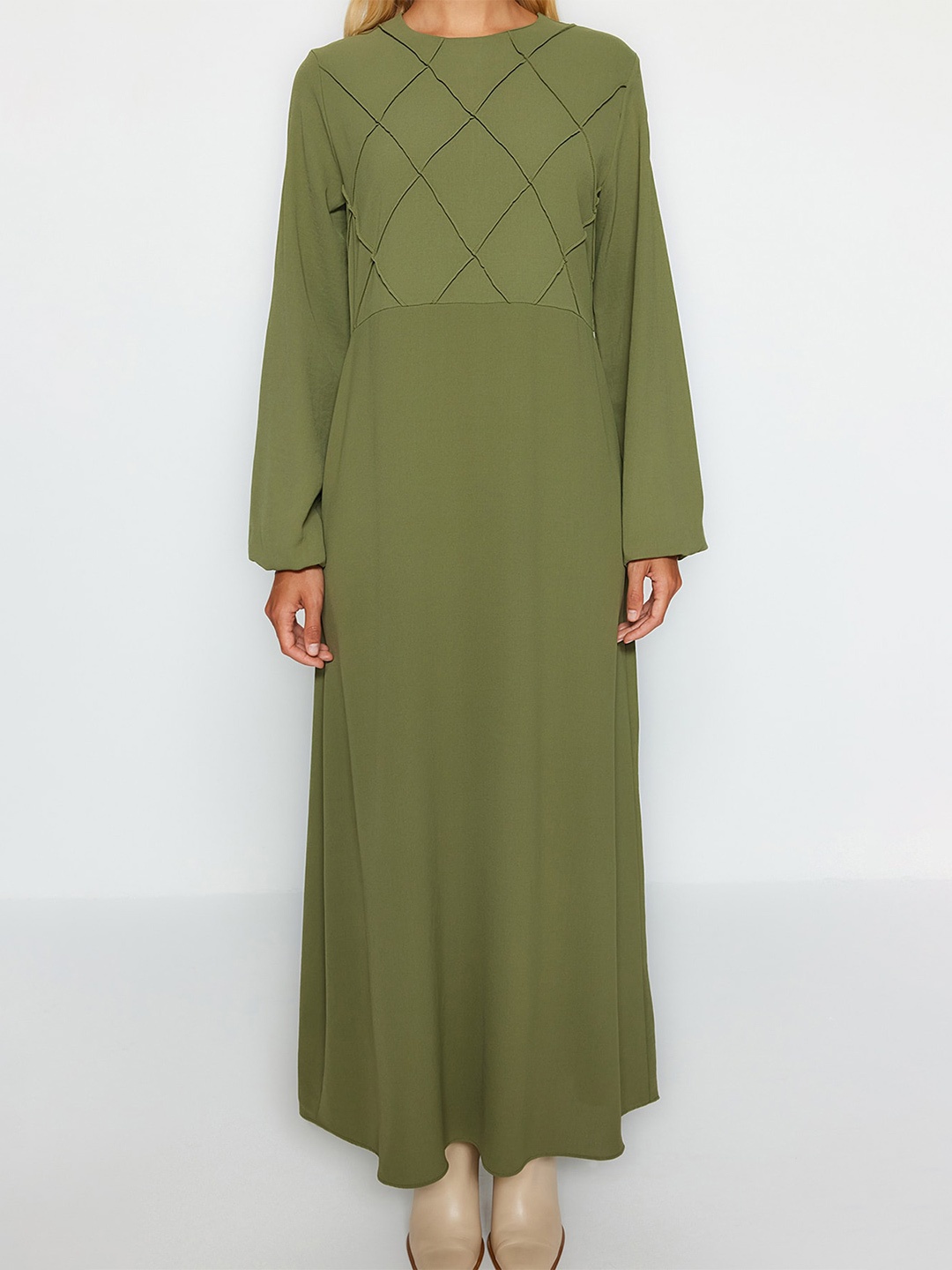 

Trendyol Round Neck Maxi Dress, Khaki