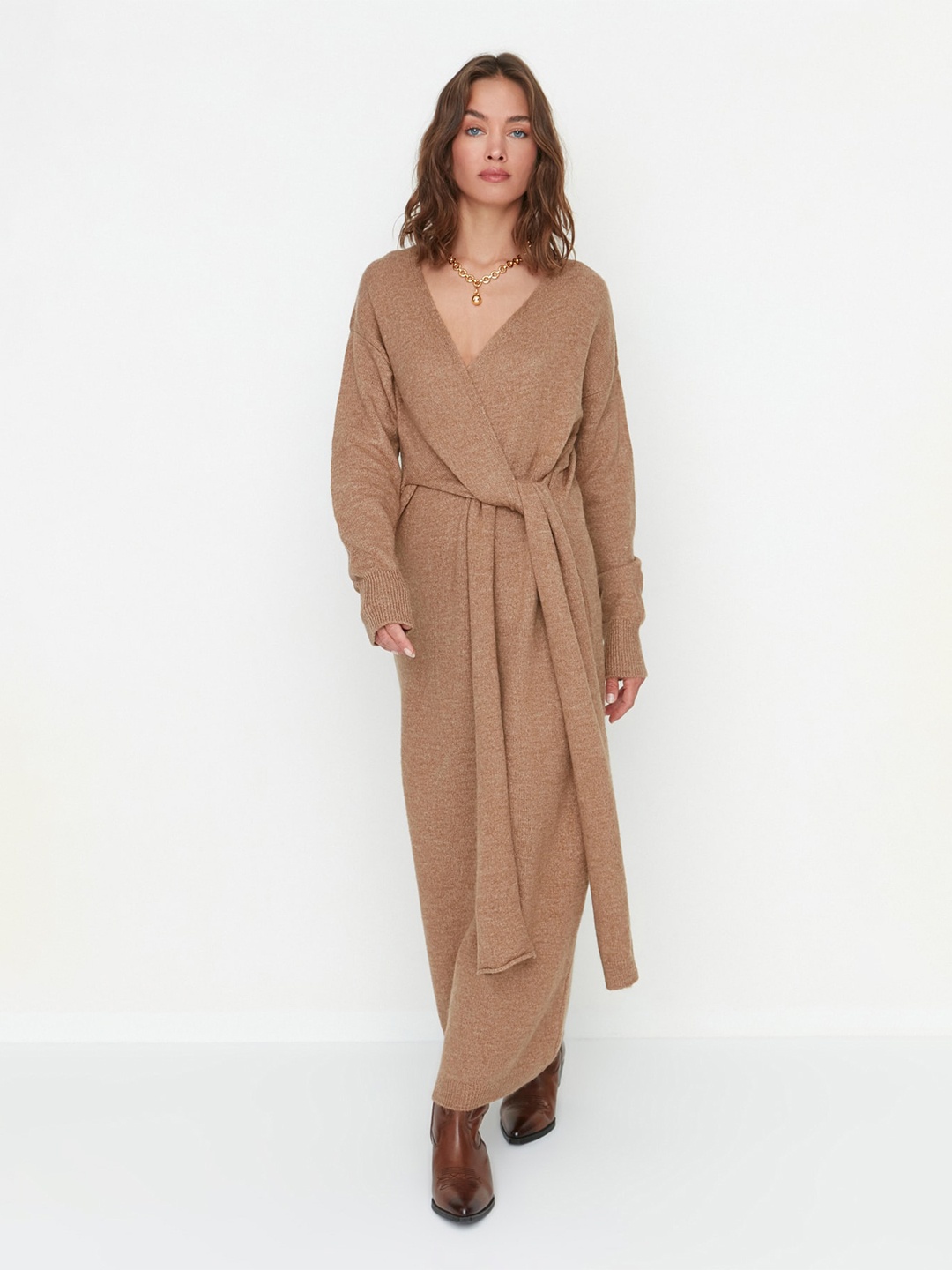 

Trendyol V-Neck Jumper Maxi Dress, Camel brown