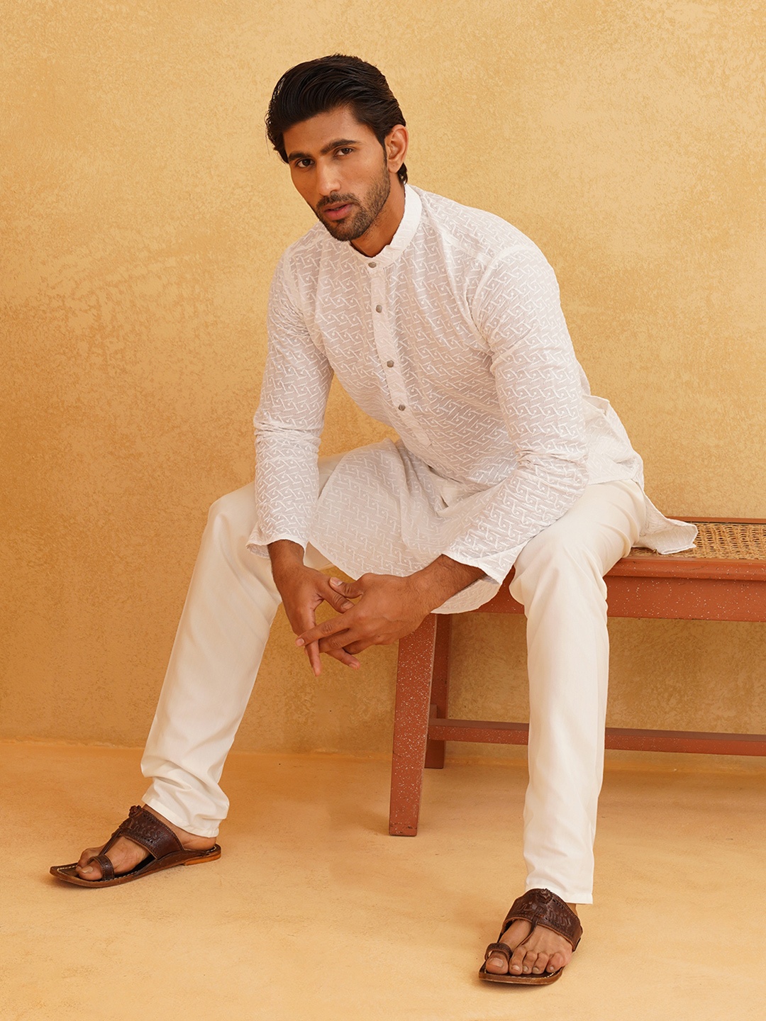 

SOJANYA Men White Self Design Kurta with Churidar