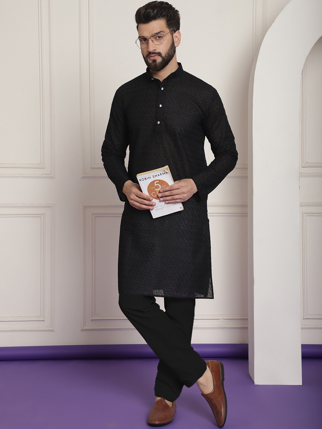 

SOJANYA Men Black Self Design Kurta with Churidar