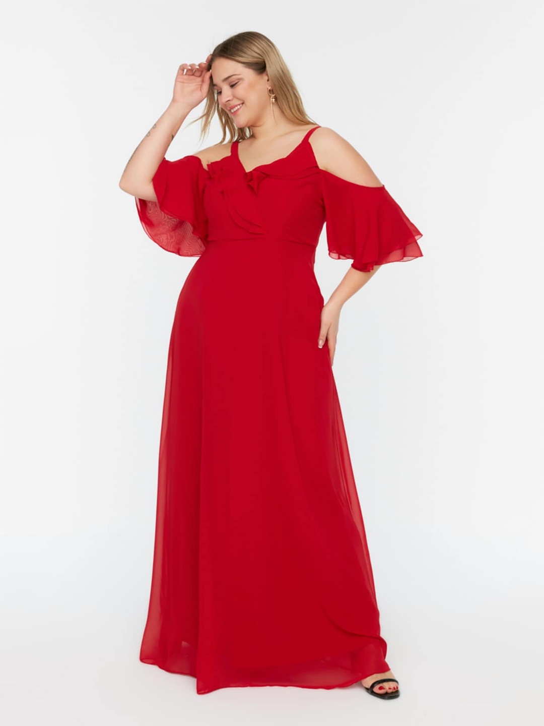 

Trendyol Shoulder Straps Cold-Shoulder Sleeves Maxi Dress, Red