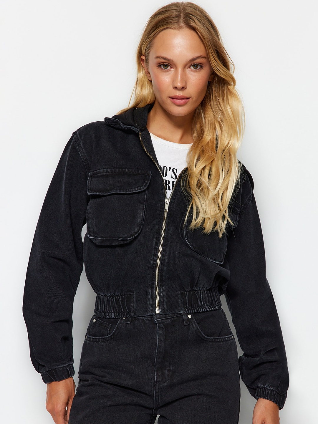 

Trendyol Pure Cotton Denim Jacket, Black