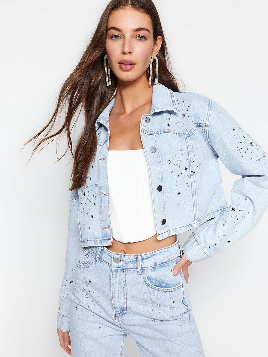 

Trendyol Washed Cotton Crop Denim Jacket, Blue