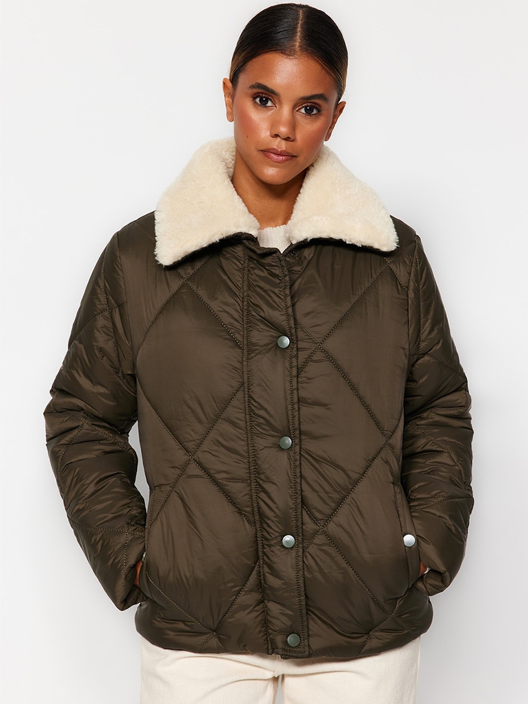 

Trendyol Spread Collar Quilted Jacket, Khaki