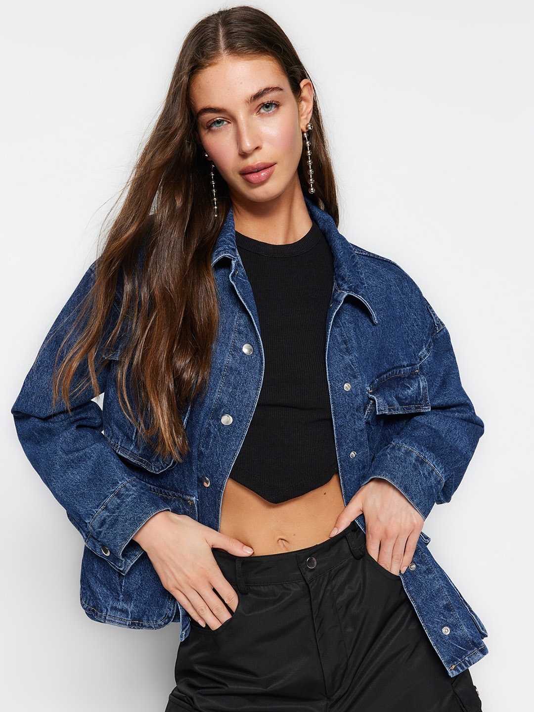 

Trendyol Women Denim Jacket, Na