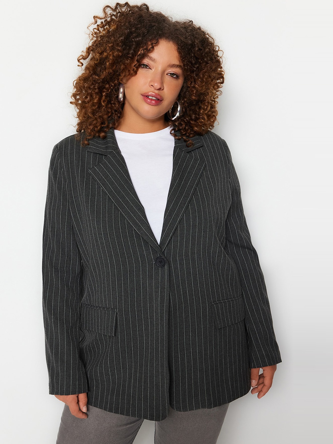 

Trendyol Plus Size Striped Tailored Fit Blazer, Grey