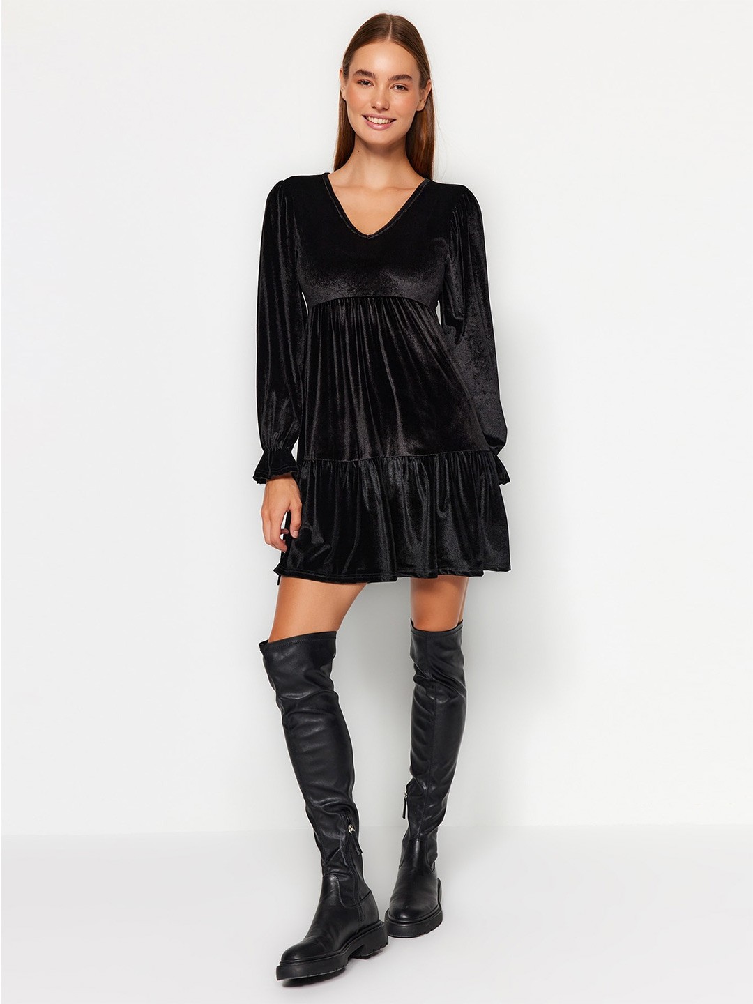 

Trendyol V-Neck Puffed Sleeves Fit and Flare Mini Dress, Black