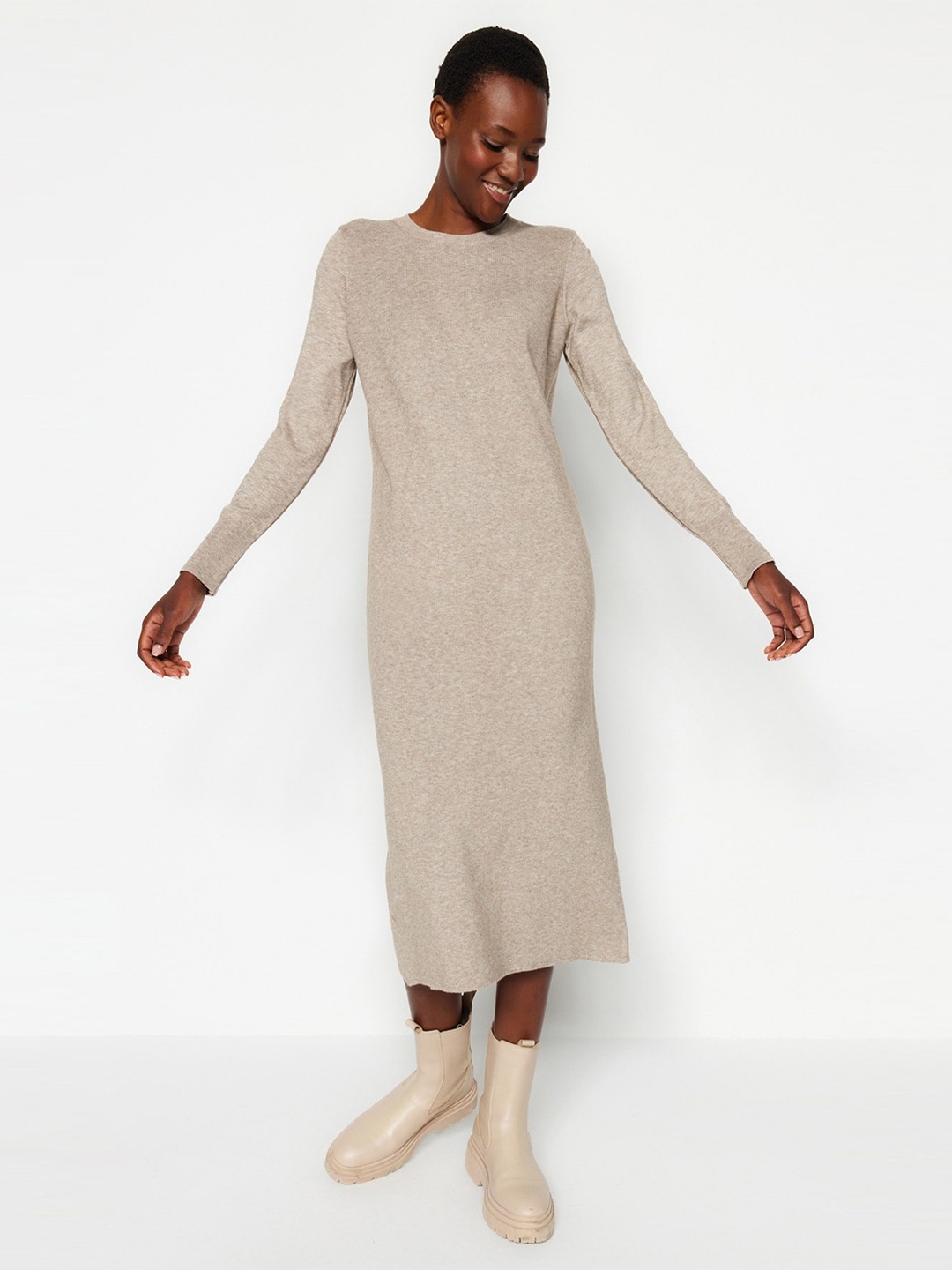 

Trendyol Long Sleeves A-Line Midi Dress, Cream