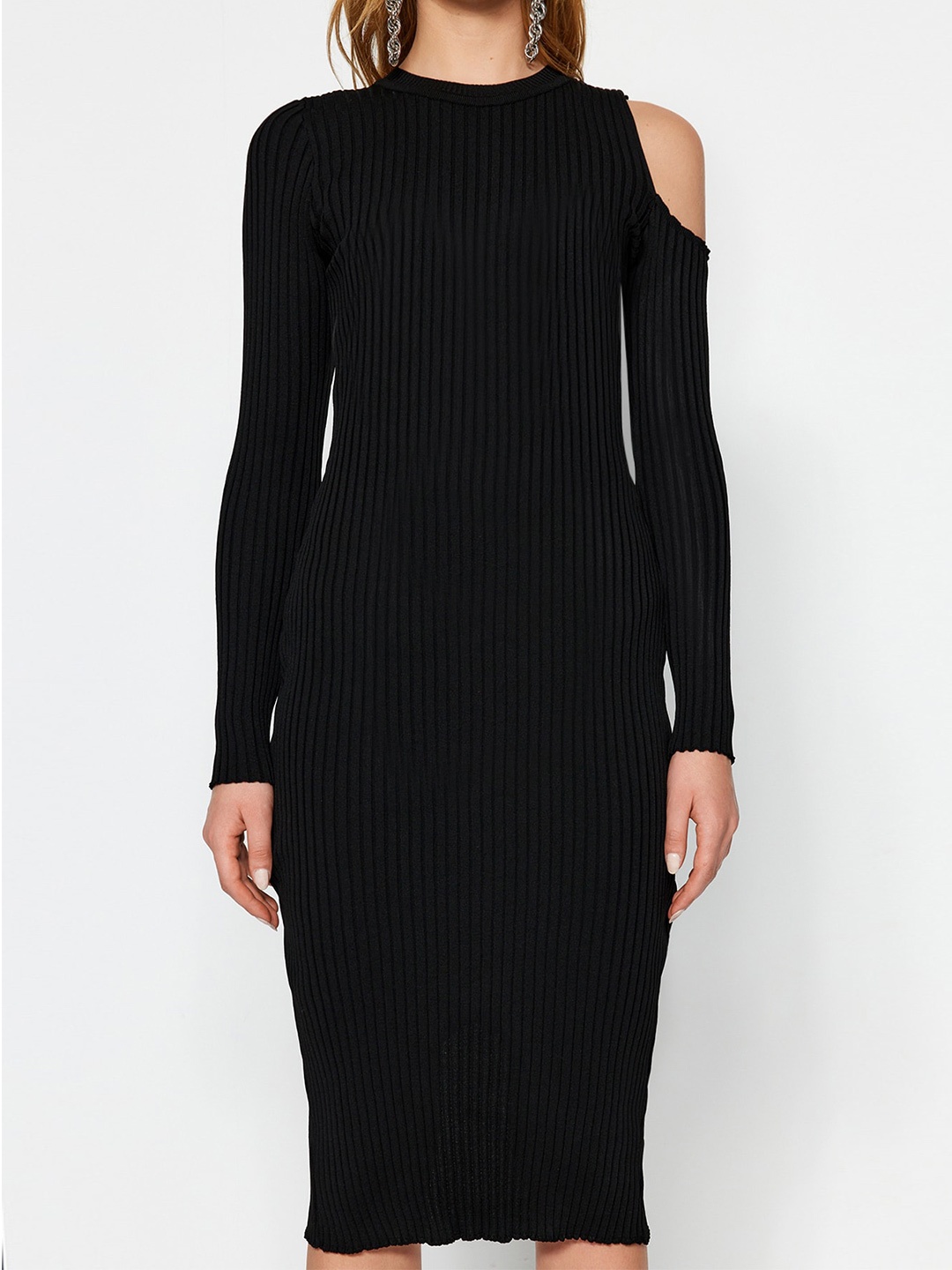

Trendyol Striped Cold-Shoulder Midi Dress, Na