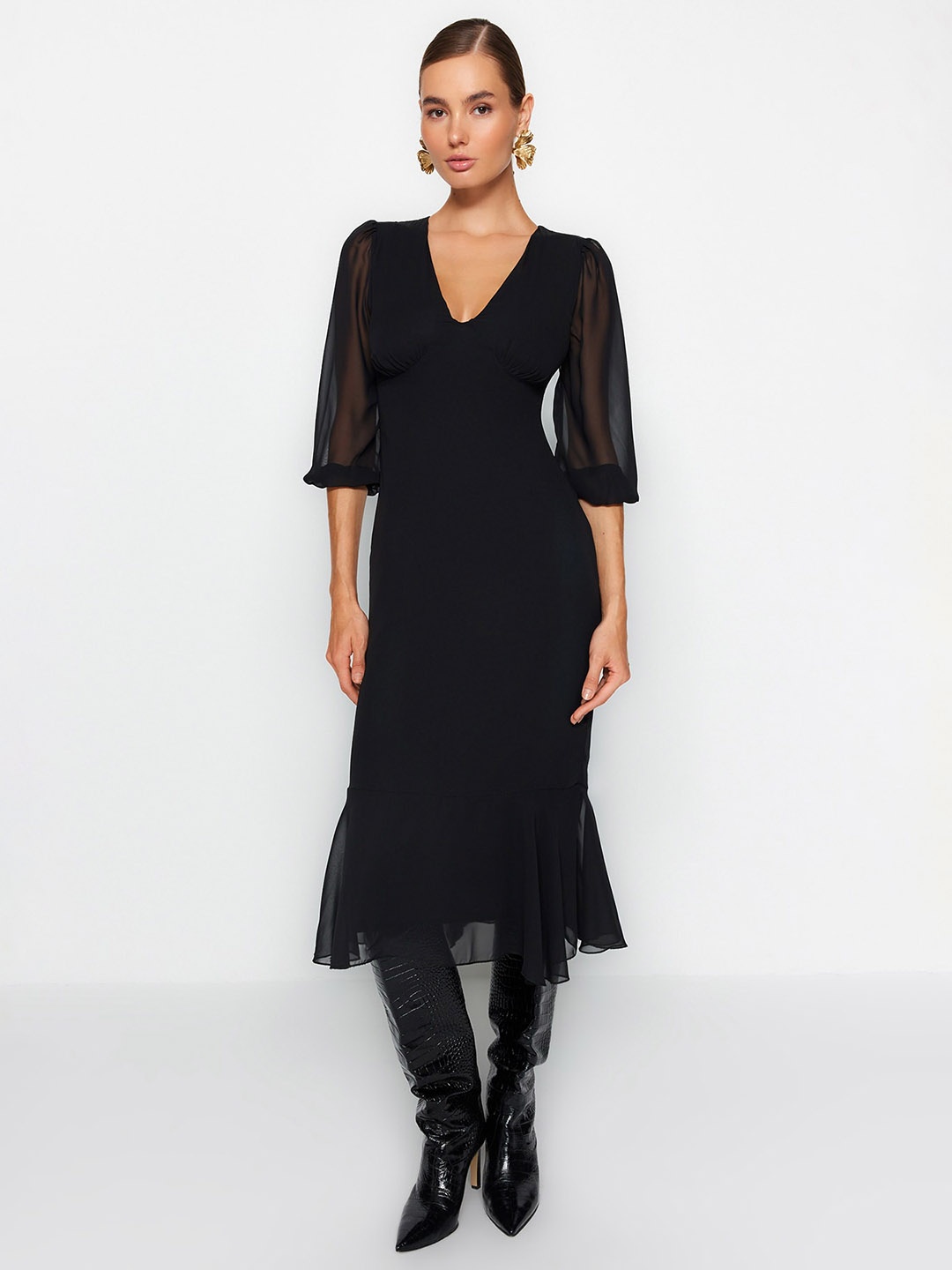 

Trendyol V-Neck Puff Sleeves Sheath Midi Dress, Black