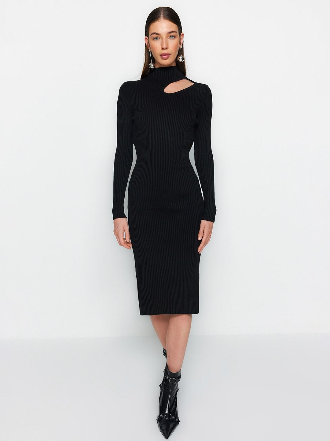 

Trendyol Ribbed Choker Neck Acrylic Sheath Dress, Black