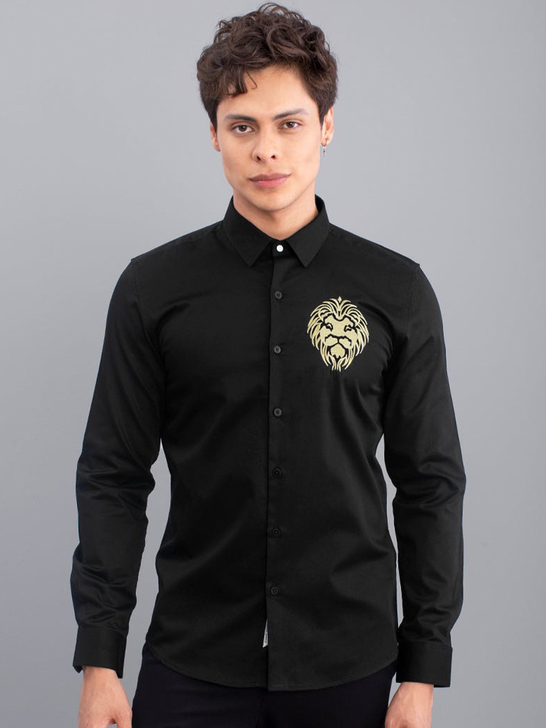 

Snitch Classic Slim Fit Cotton Casual Shirt, Black
