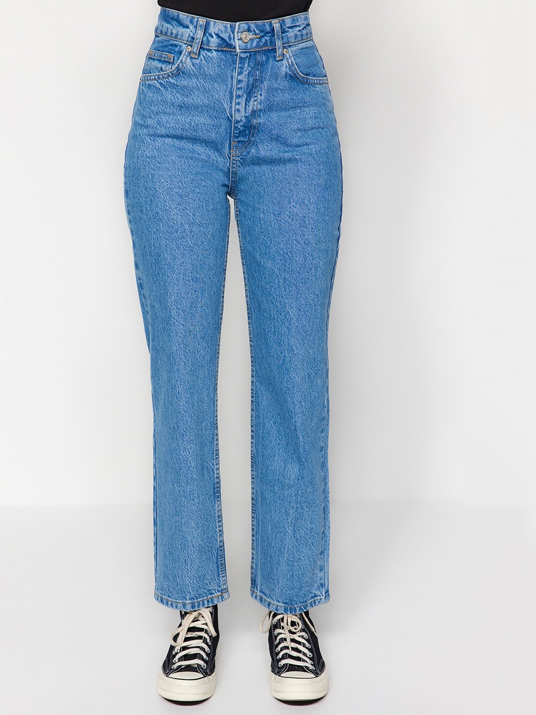 

Trendyol Women High Rise Clean Look Pure Cotton Jeans, Blue